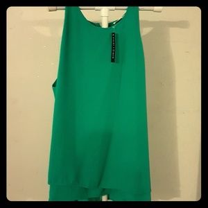 Violet & Claire Sleeveless blouse